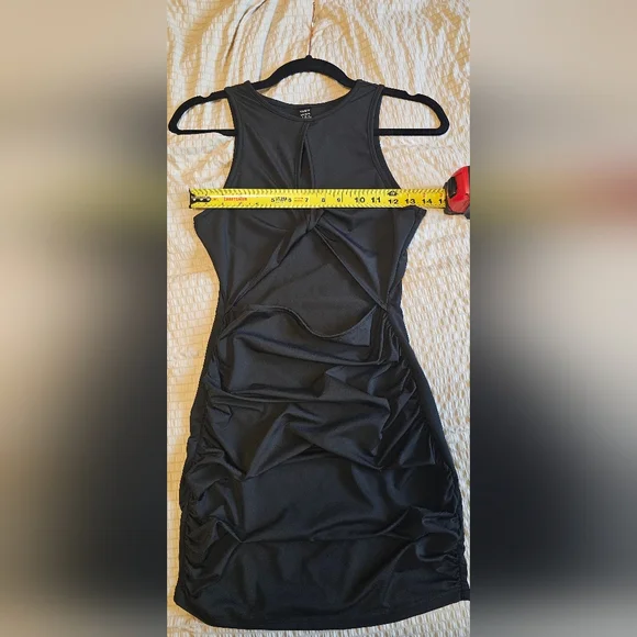 SHEIN - Black Cutouts Bodycon Dress - Picture 4 of 7